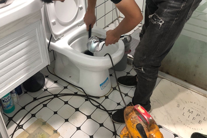 石河子乡疏通下水道